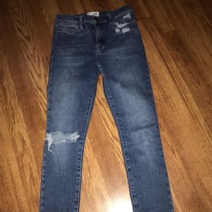 FRAME blue skinny jeans